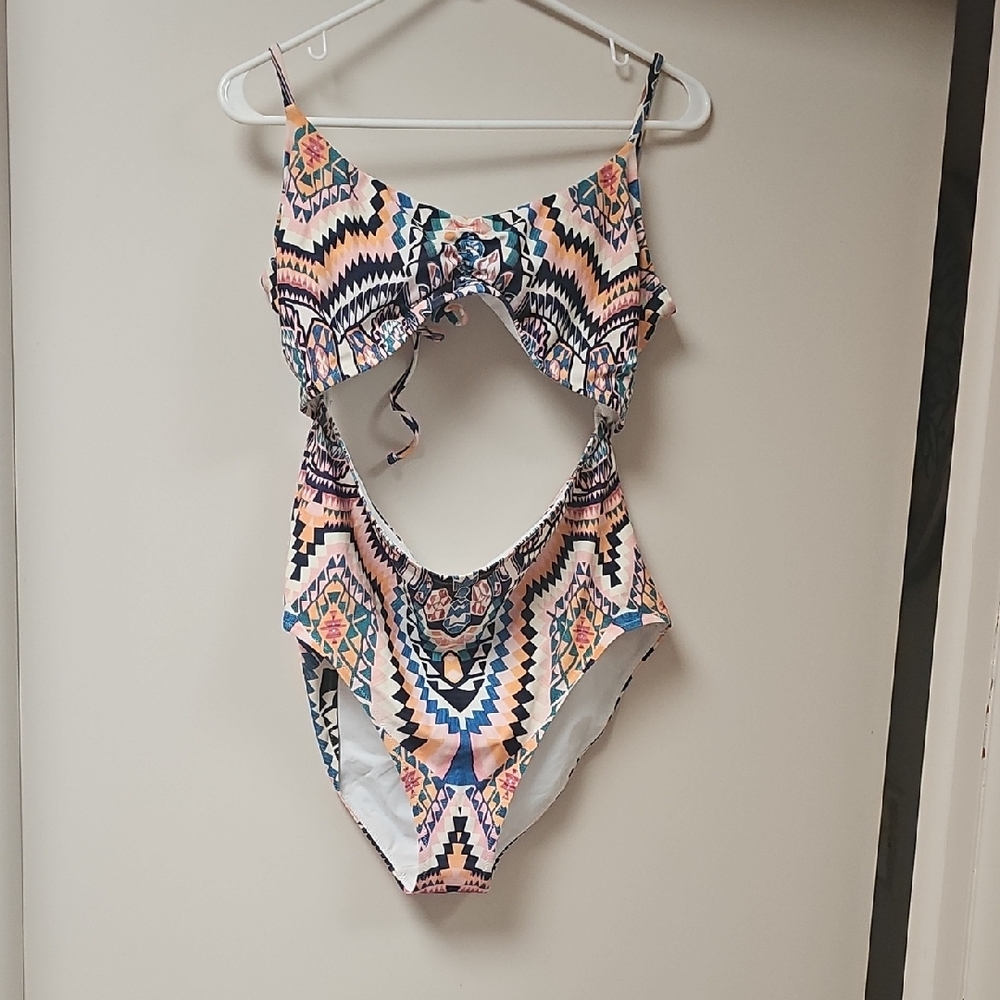 Athleta Multicolor Geometric One Piece Swimsuit